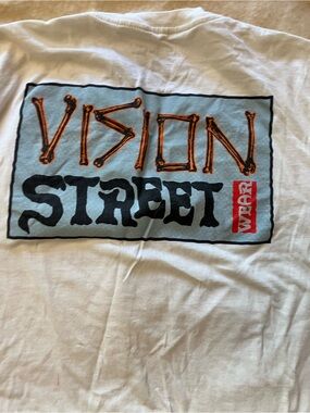 2022 vision street wear men’s tshirt size M
